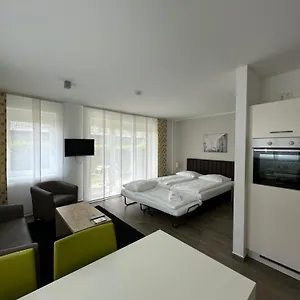 Adapt - Adlershof Lejlighedshotel