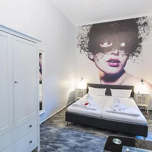 Marie Prenzlauer Berg ** Berlin